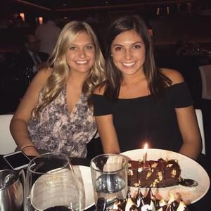 Meet your Posher, Abigail